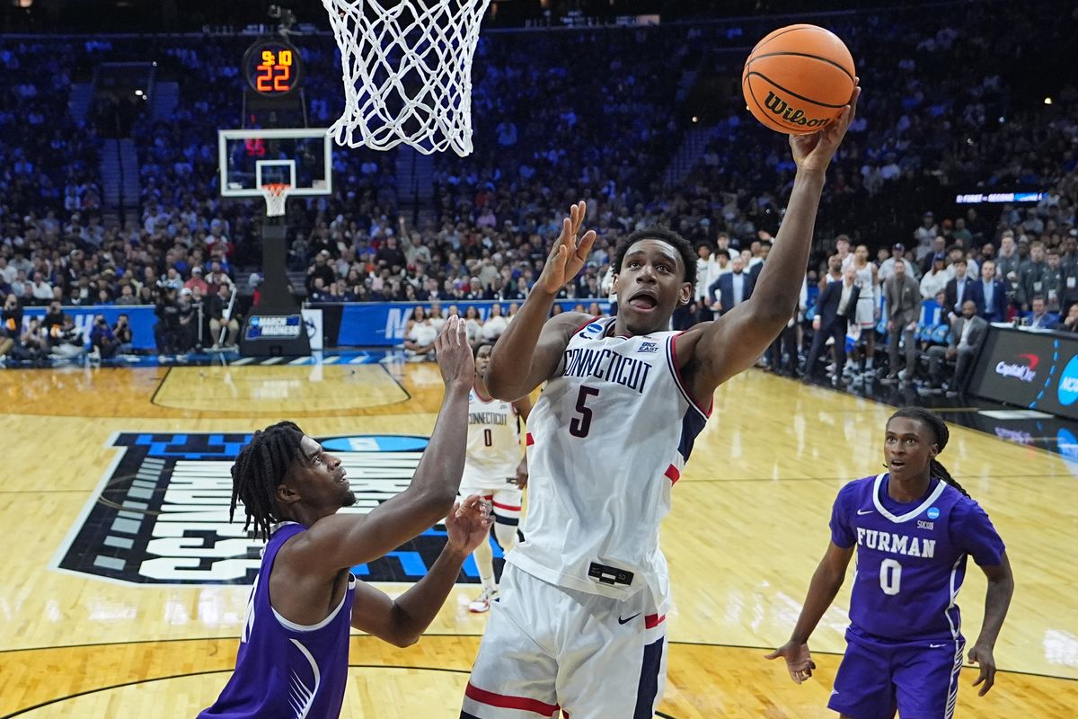 Martawan Reed Jr Tarris Reed Jr. has 31 points and 27 rebounds as No. 2 UConn beats ...