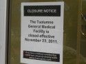 Note Posted Outside TGH