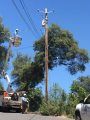 PG&E crews working on downed power lines