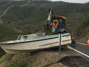 Caltrans removes litter boat abandoned on Hwy 49 Tuolumne County
