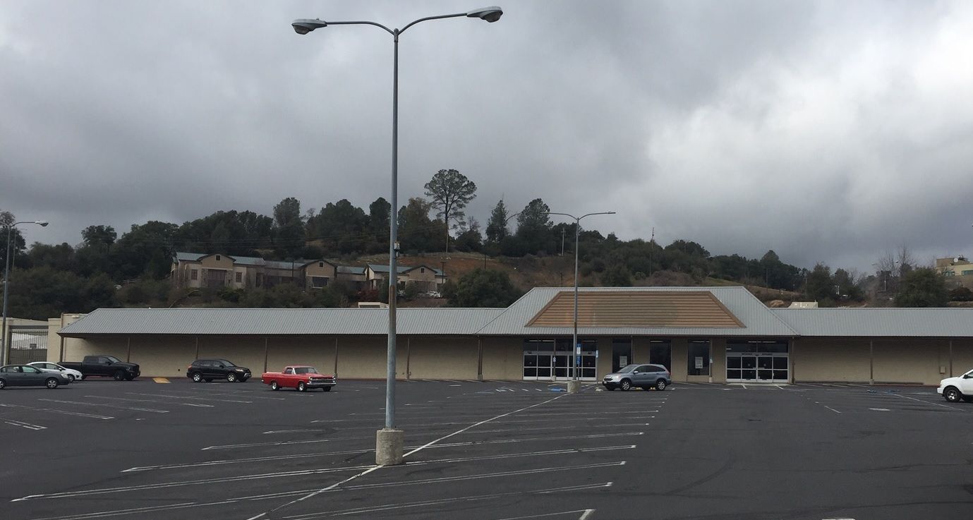 New Retailer To Fill Osh Vacancy At Sonora Plaza Mymotherlode Com