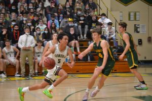 Wildcat Senior Elijah Yee - Photo by Dyan DeOliveira Foust