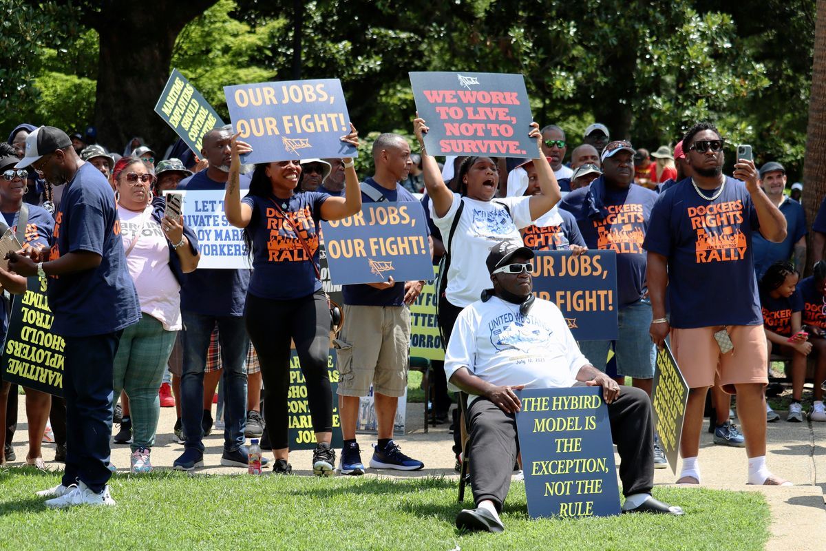 Labor rift deepens between Republican governor and dockworkers in South Carolina - Vimarsana News
