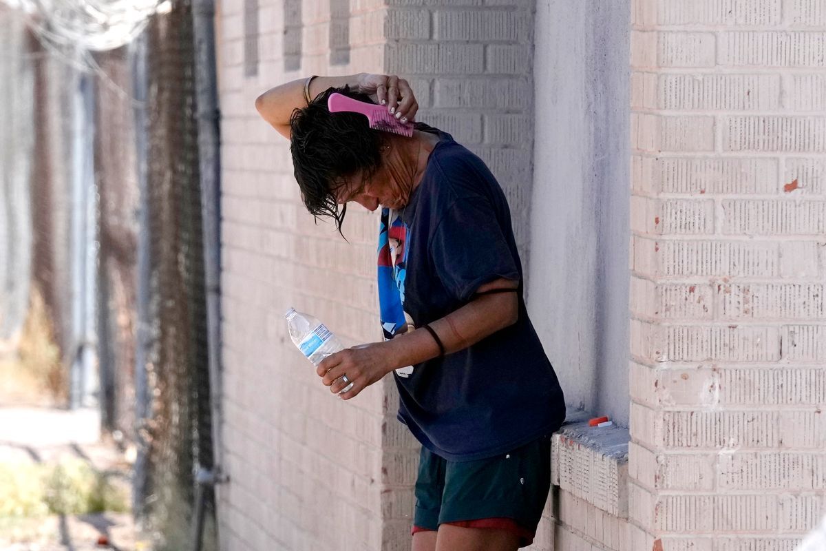 Phoenix could get a mild break from the extreme heat, as record spell nears the 30-day mark - Vimarsana News