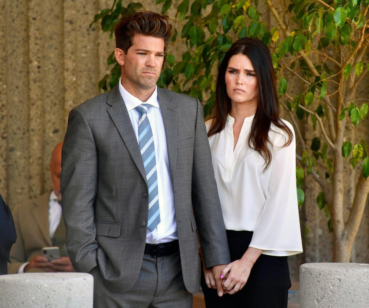 Sex charges dismissed against reality TV doctor and girlfriend - Vimarsana News