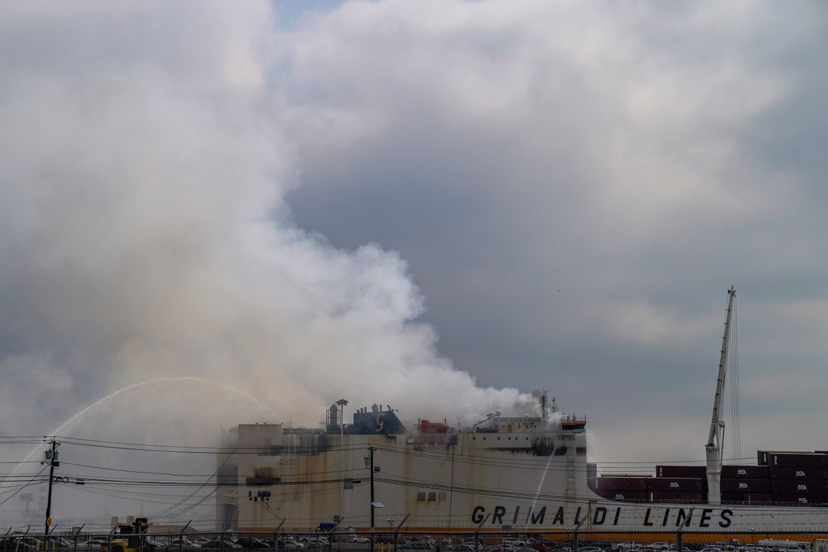 Fire that killed 2 aboard a cargo ship in New Jersey is expected to burn for days - Vimarsana News