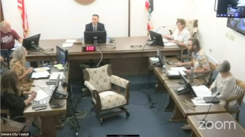 Sonora Council Narrowly Okays Pay Raises - Vimarsana News