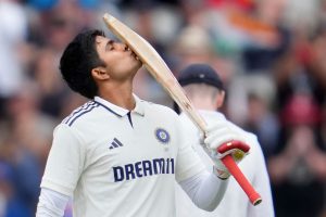 APTOPIX England India Cricket