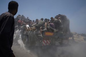 Mideast Wars Aid Access-Explainer