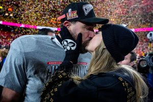 Taylor Swift Travis Kelce