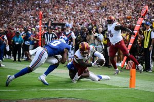 APTOPIX Giants Commanders Football