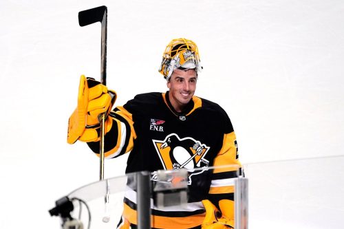 Penguins Final Bow Hockey