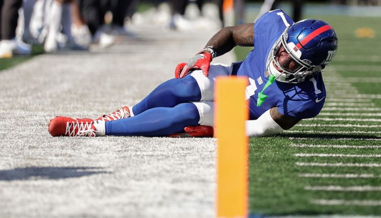 Chargers Giants Football